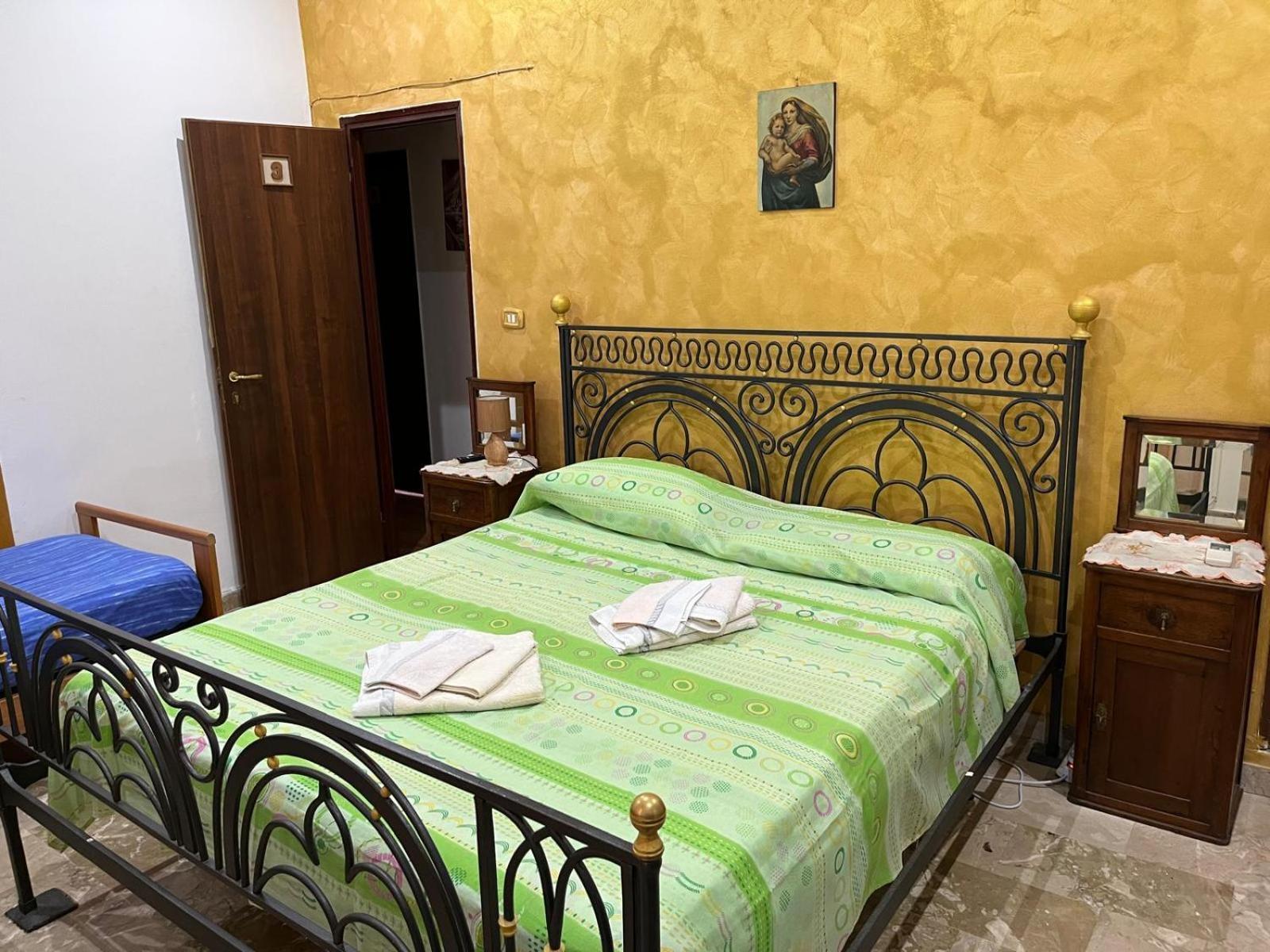 Bed & Breakfast Casa Galeano Bed & Breakfast Pizzo  Dış mekan fotoğraf